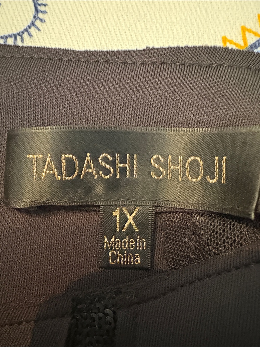 Tadashi Shoji black evening dress - size 1X - Picture 3 of 3